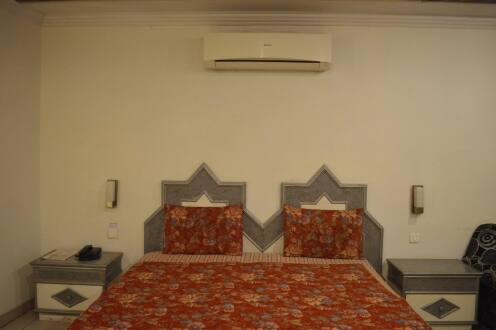 Hotel Plaza, Jalandhar 3